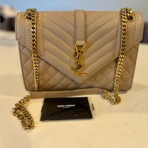 YSL ENVELOPE SMALL IN QUILTED GRAIN DE POUDRE EMBOSSED LEATHER